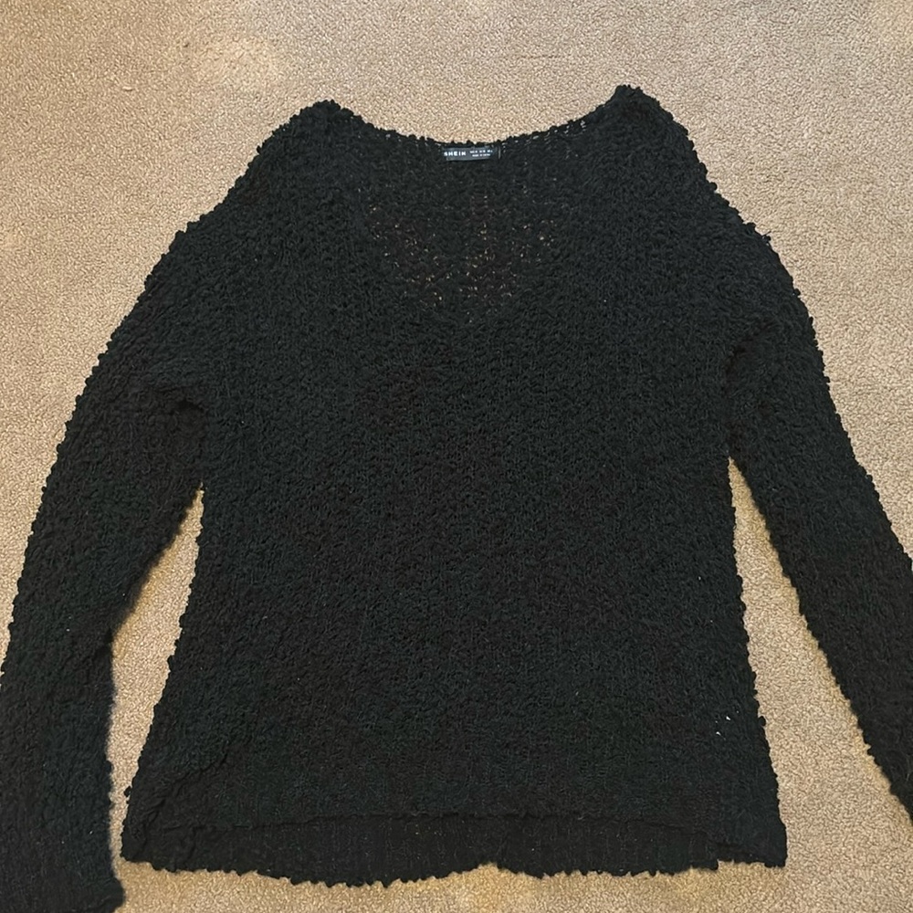 SHEIN Knit Sweater. Black, size M.